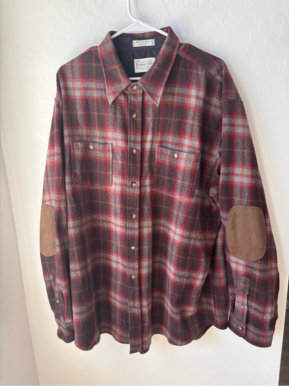 Pendleton Men's Red and Brown Plaid Wool Button-Down Shirt